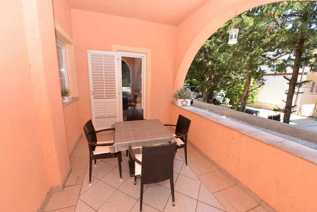 Apartments Rem Novalja Exterior photo